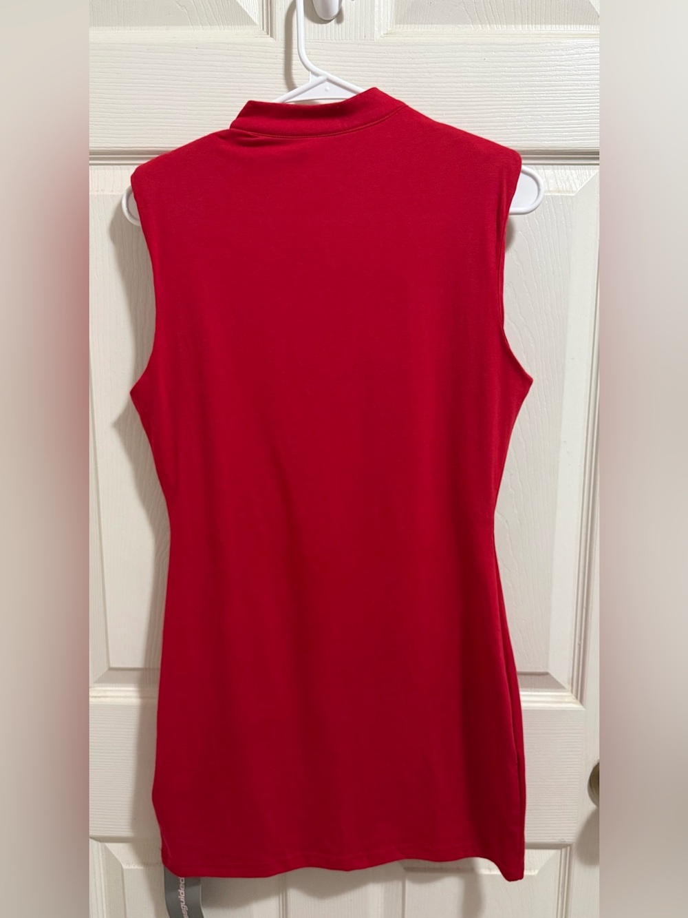 Sleeveless Mock Neck mini dress - Red. New with tag.